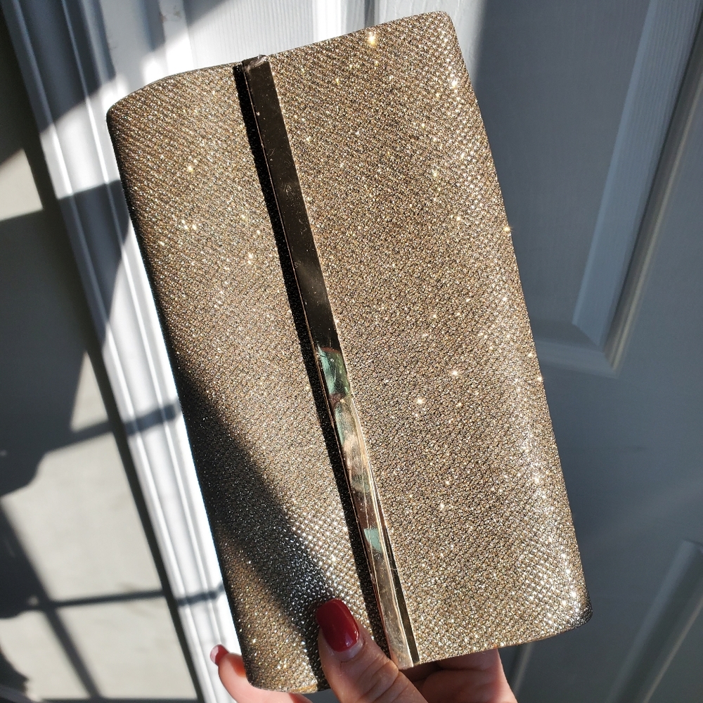 ⭐⭐Gold glitter clutch! ⭐⭐